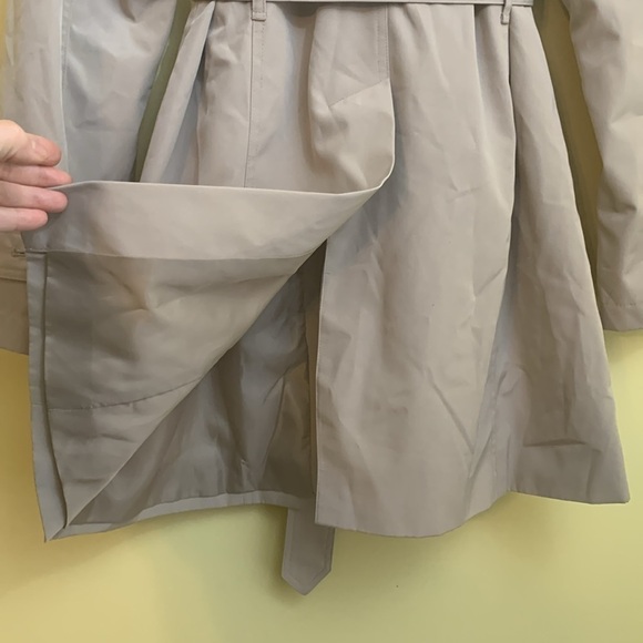 London Fog Classic British Khaki Belted Button Down Water-Resistant Trench Coat - Picture 14 of 16